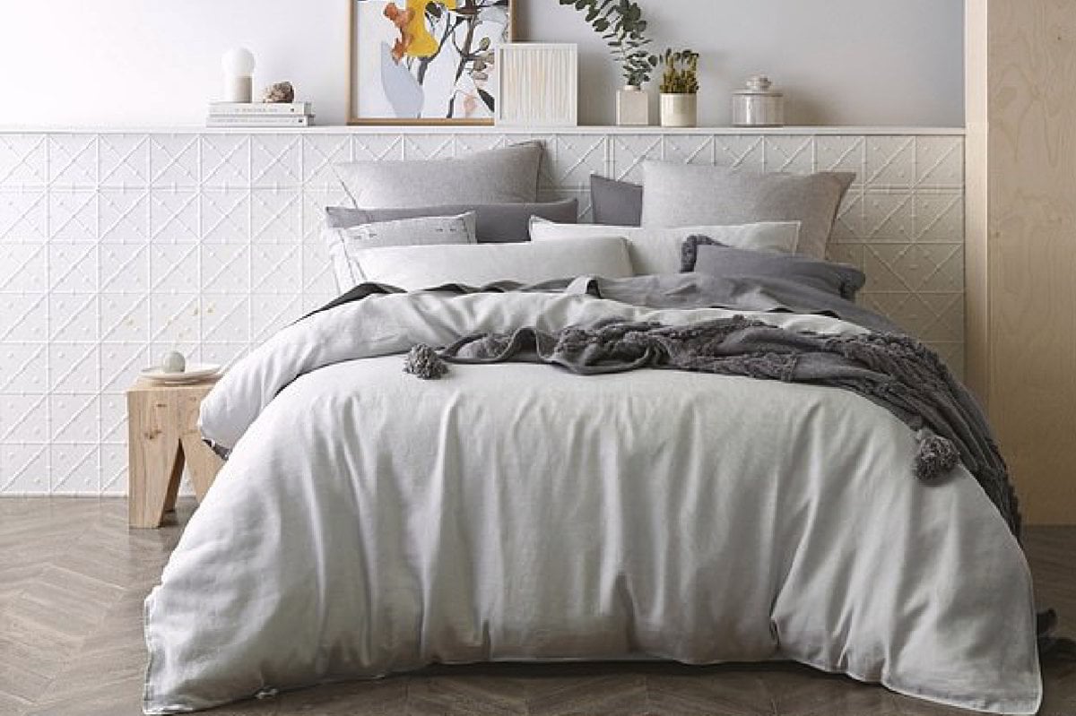 aldi linen quilt cover