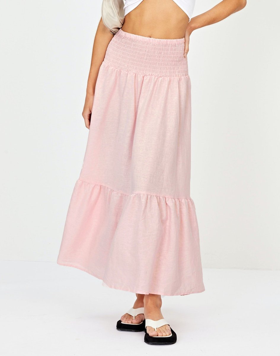 The $20 Kmart linen skirt you need this summer.
