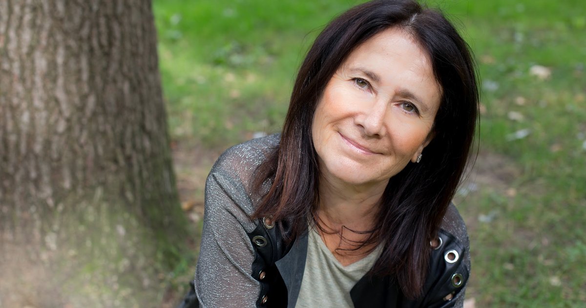 What Is Maternal Ambivalence An Expert Explains