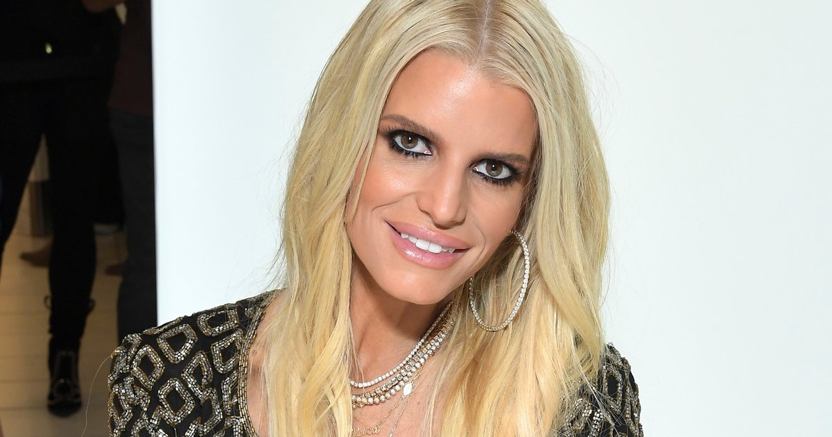 Why everyone is talking about Jessica Simpson in 2022.