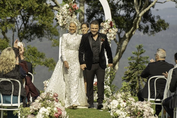 Timothy and Lucinda getting married on MAFS 2024.