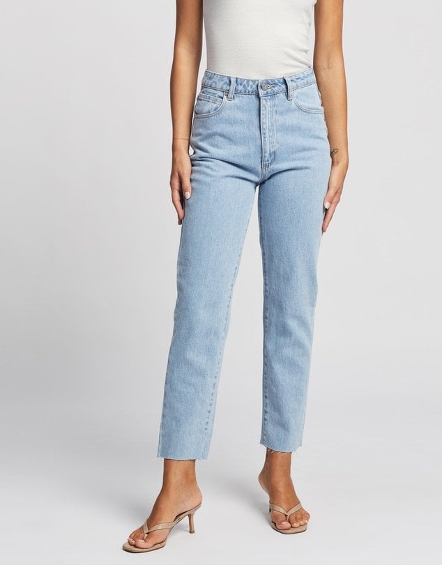 The best jeans for women for 2021: This year's trends.