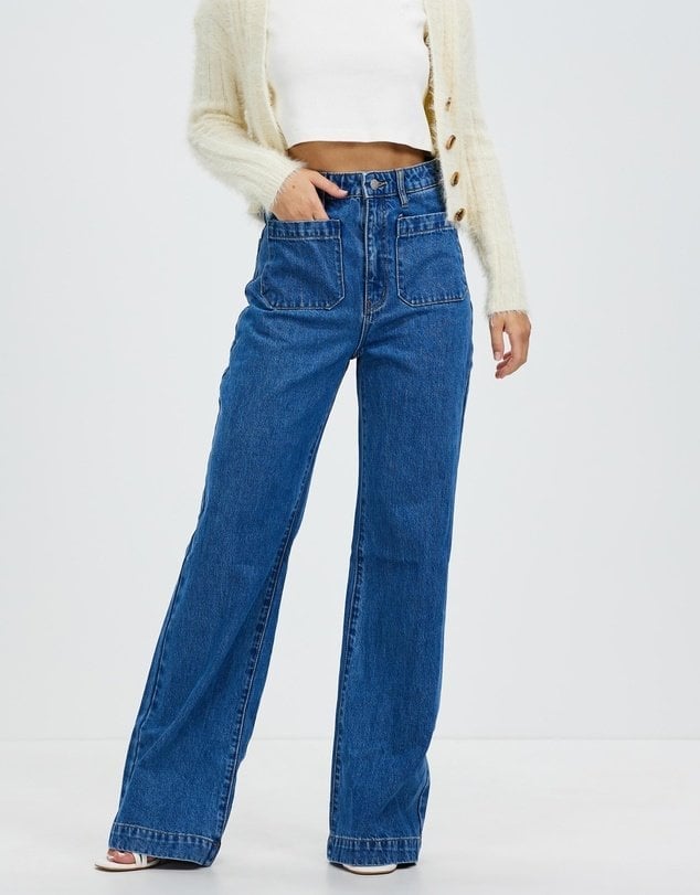 Wide-leg jeans for women: 8 of the best pairs.