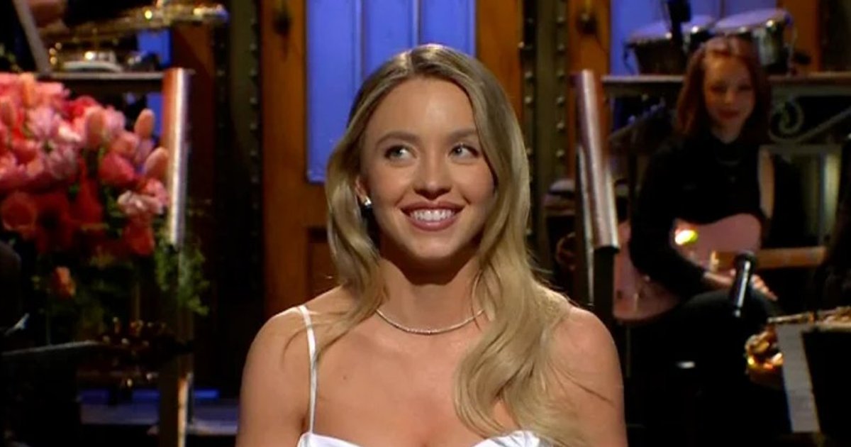 Sydney Sweeney is just the latest example of SNL's 'hot woman edit'.