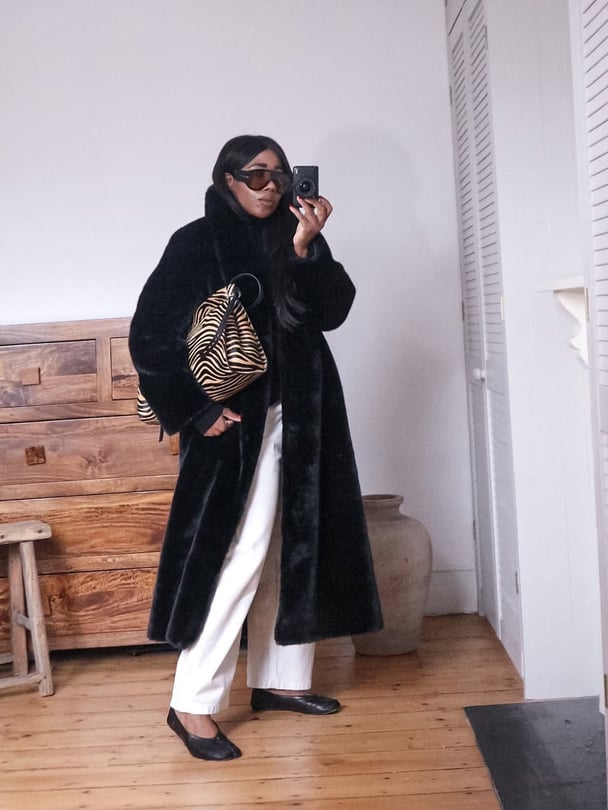 British influencer Lois Sterling in a fashion-forward outfit.