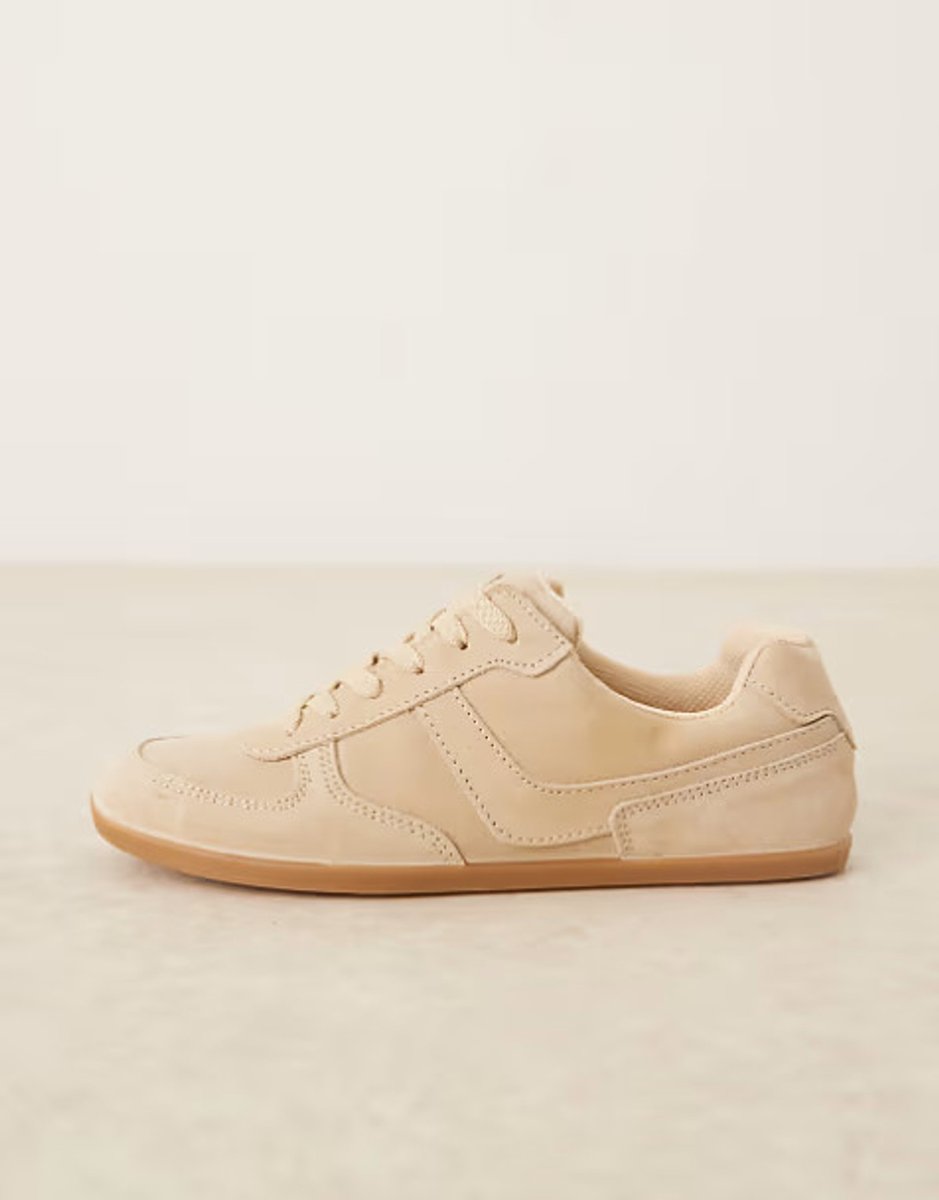 ASOS DESIGN Diligent slim lace up sneakers in sand suede