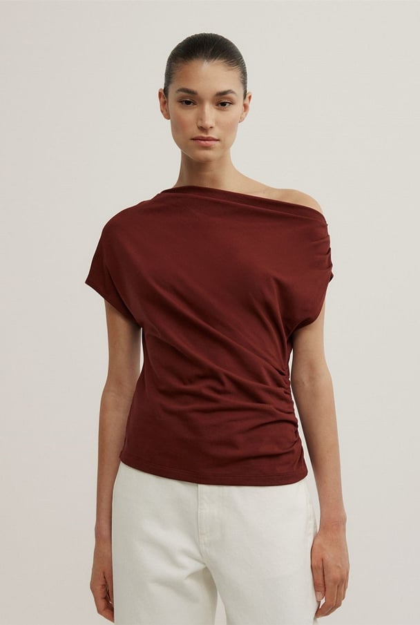Off shoulder neckline t-shirt from Witchery