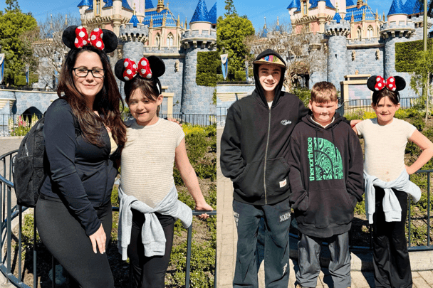 jenelle-evans-teen-mom-and-her-kids-disneyland