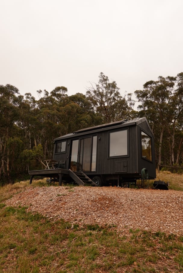 Image of the cabin.