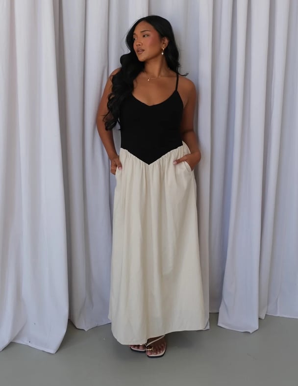 stretch bodice dress from Fayt The Label