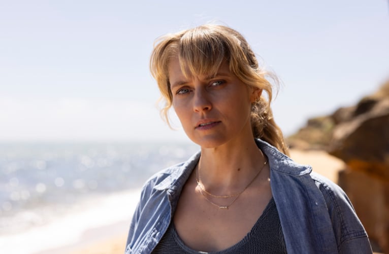 The Family Next Door review on ABC. 