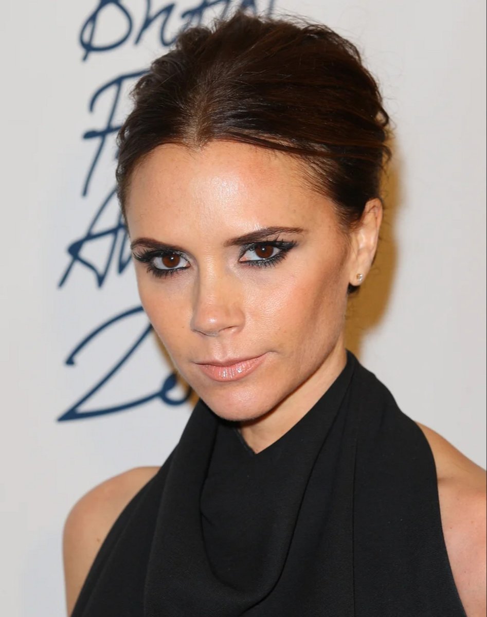 Victoria Beckham's hairstyles, bob, pob, Posh Spice haircut. 