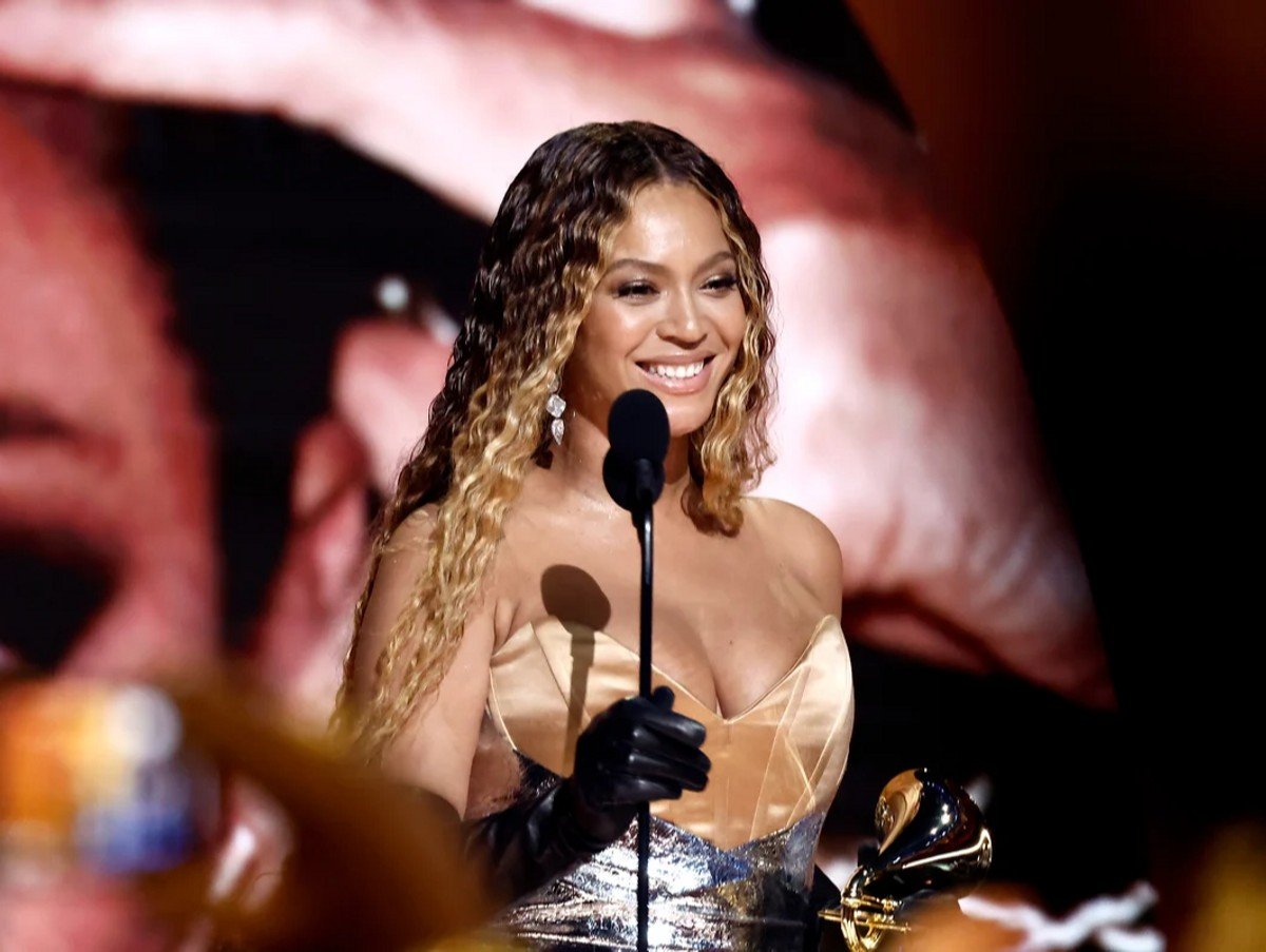 Beyoncé accepts Best Dance/Electronic Music Album for “Renaissance” onstage during the 65th GRAMMY Awards 