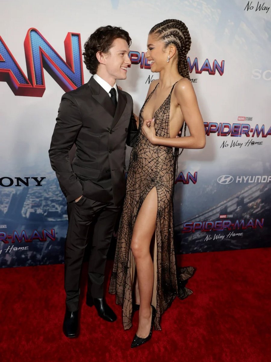 Zendaya and Tom Holland attend the World Premiere of Columbia Pictures SPIDER-MAN: NO WAY HOME