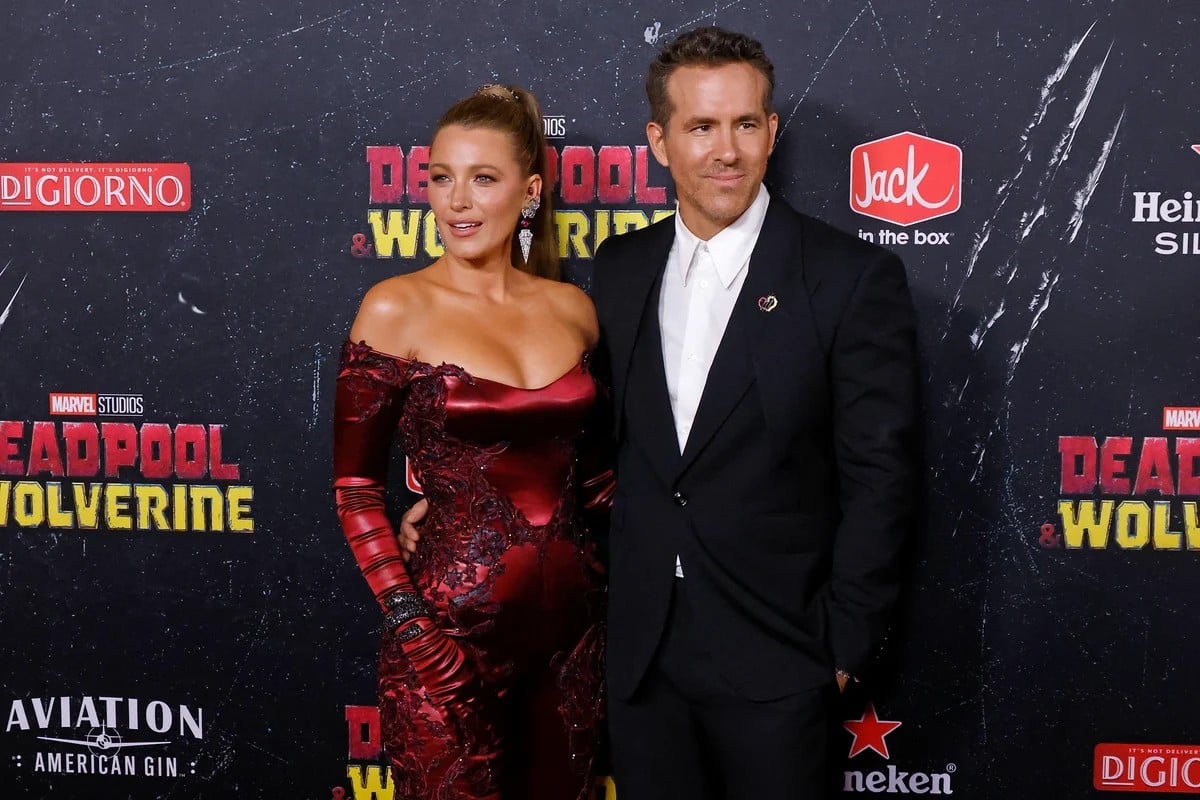 Blake Lively and Ryan Reynolds attend the world premiere of 