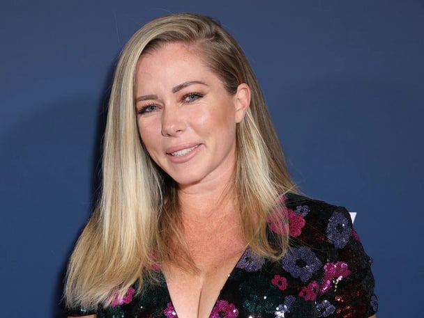 Kendra Wilkinson at DirecTV's Christmas at Kathy's at the Hiltons' private residence on December 10, 2024 i