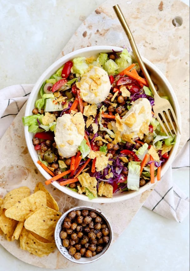 crunchy hummous salad