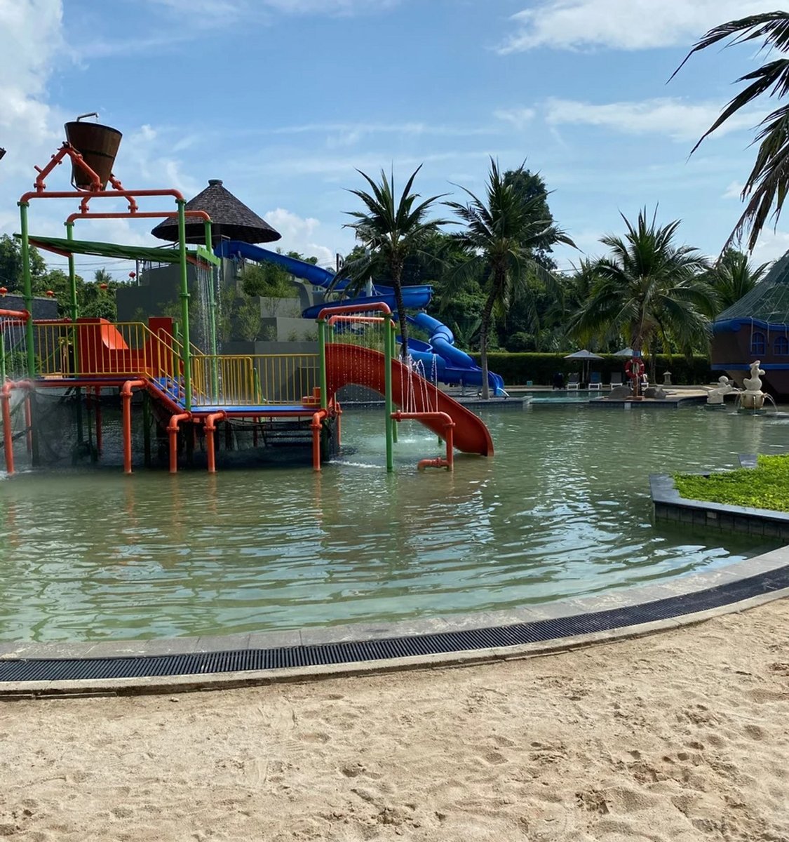 Image of a waterslide