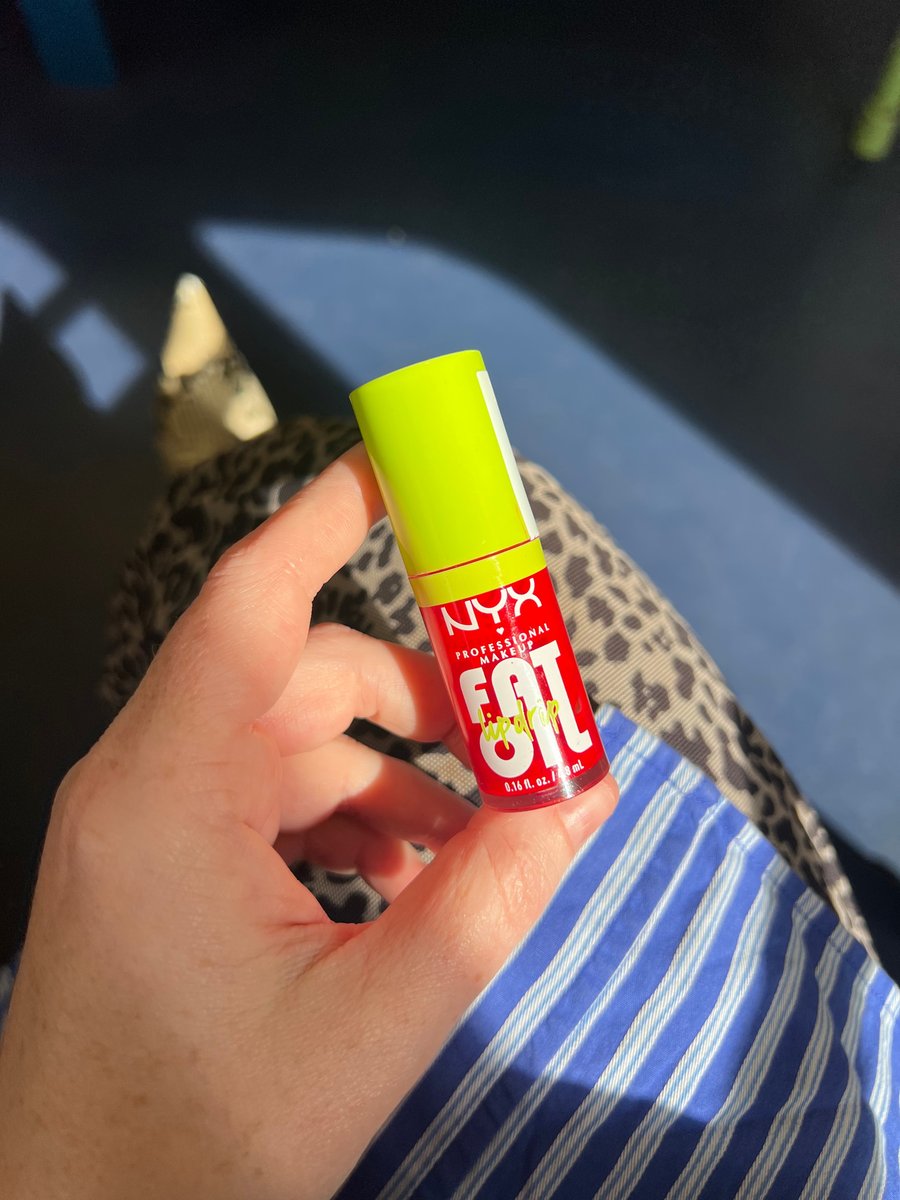 NYX Fat Oil Lip Drip in Newsfeed
