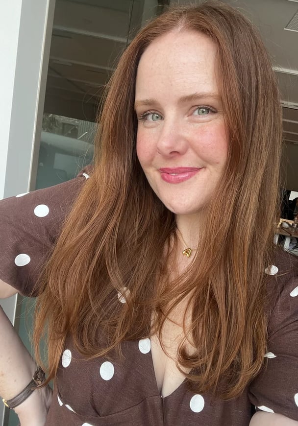 amy clark oxx peptide lip tint
