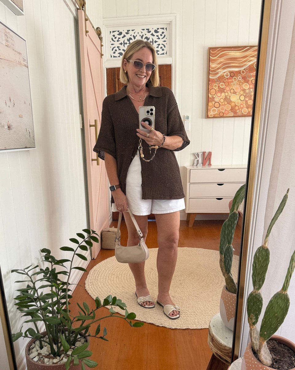 Content Creator and writer Nikki Parkinson casual top and shorts outfit.