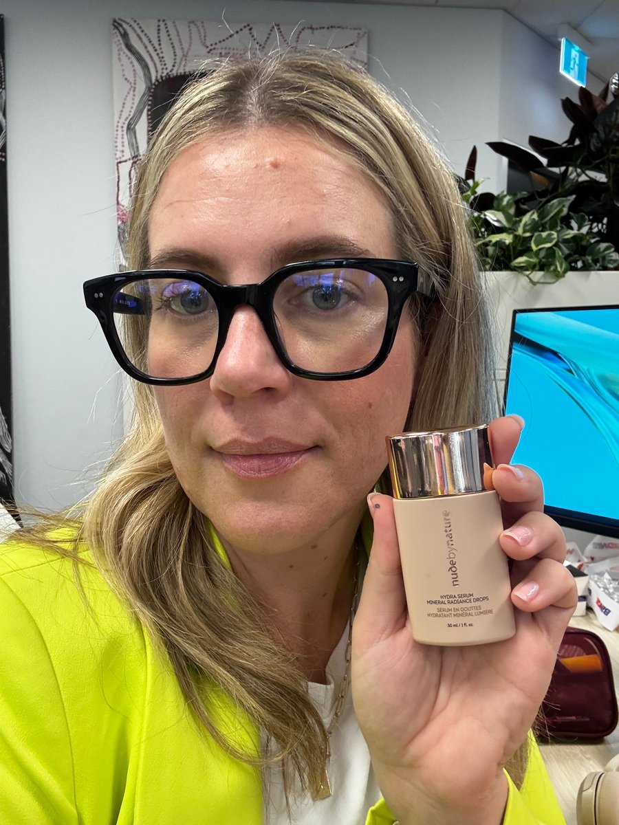  Annaliese with her Nude By Nature serum drops.