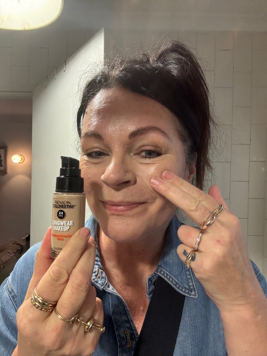 50s beauty products foundation