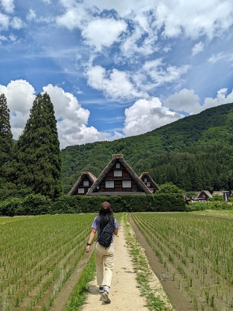 Zara Lim in Shirakawa-go in Japan.