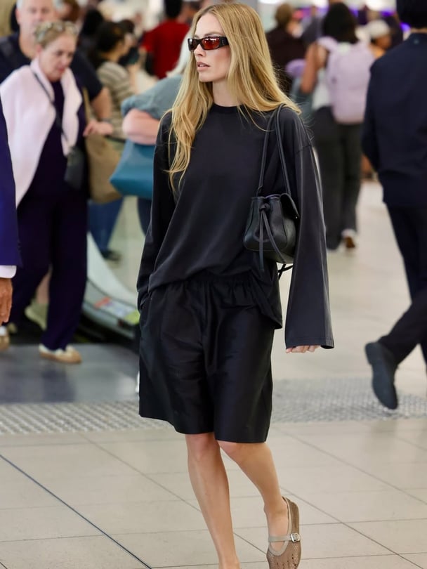 Margot Robbie's viral Beare Park look.
