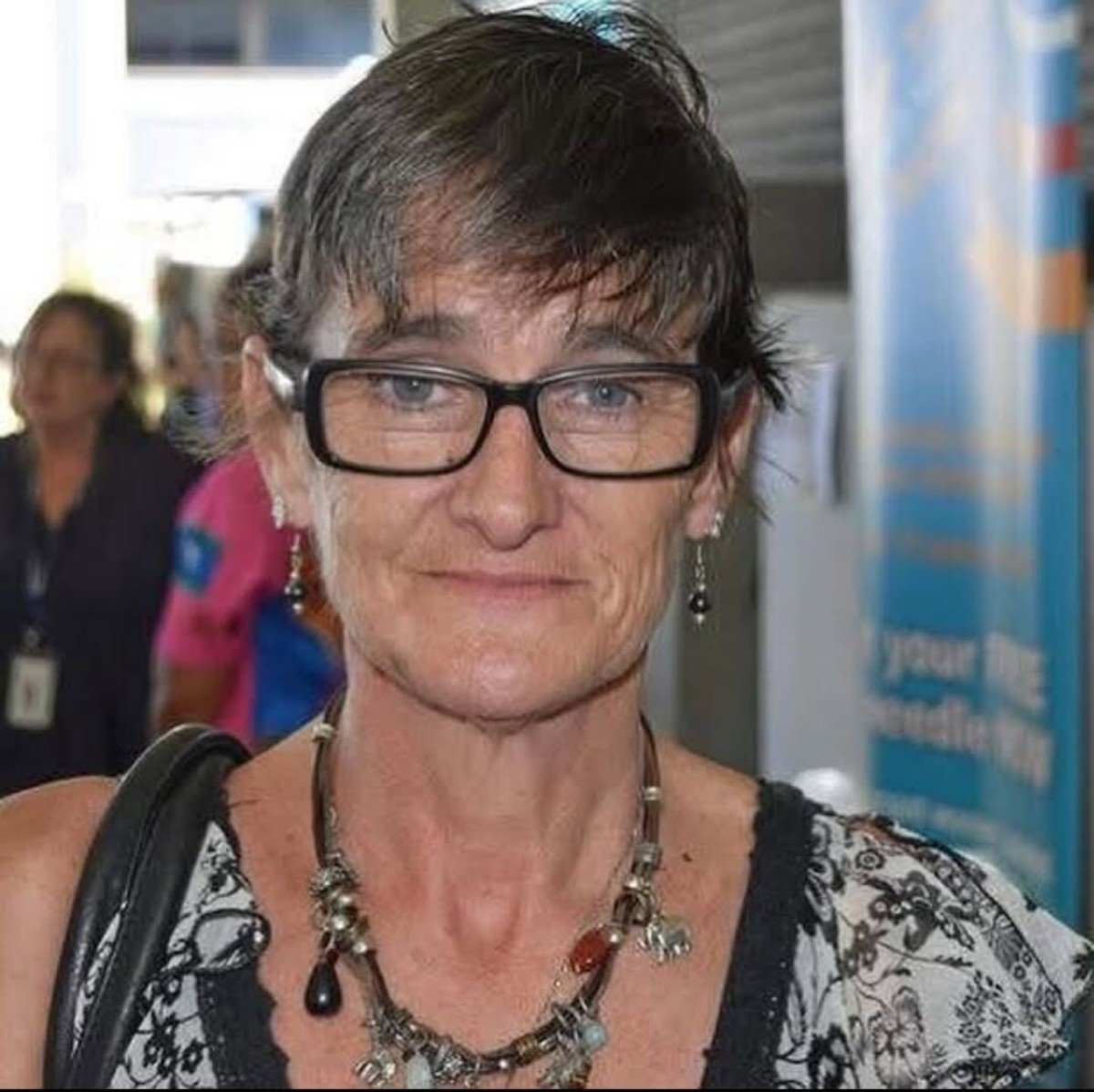 Sami in 2017 after receiving her first haricut since becoming homeless. 