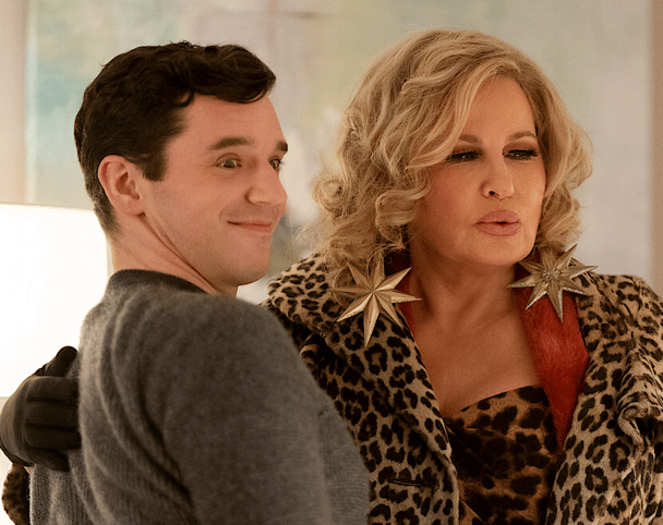 Michael Urie and Jennifer Coolidge in Single All The Way. 
