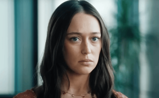 Alycia Debnam-Carey plays Milla Blake in Apple Cider Vinegar. 