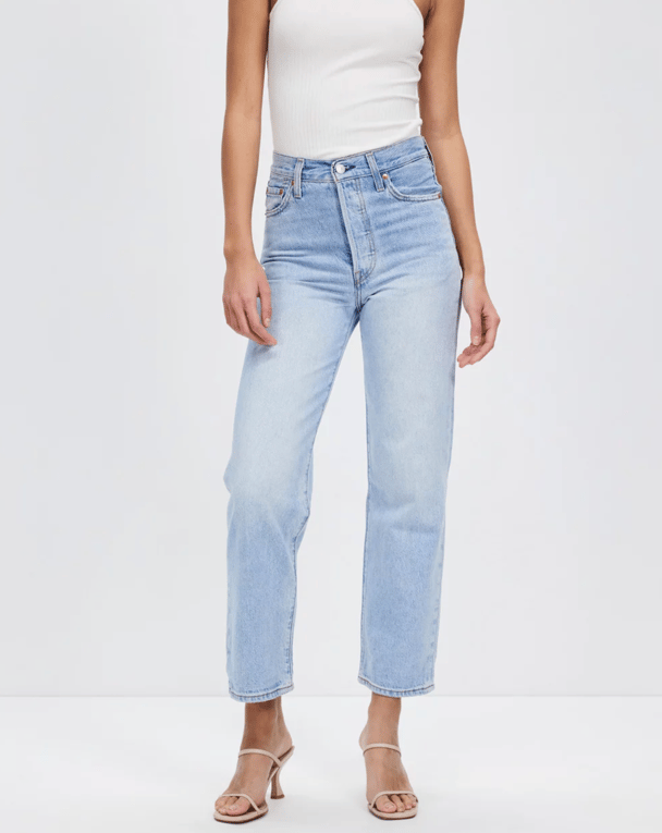 Levi's Ribcage Straight Ankle Jeans.