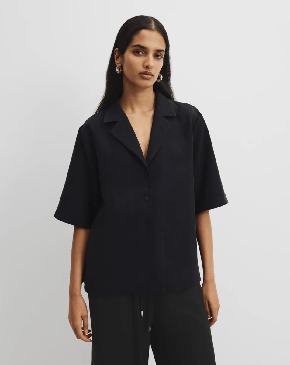 Country Road Relaxed Short Sleeve Shirt.