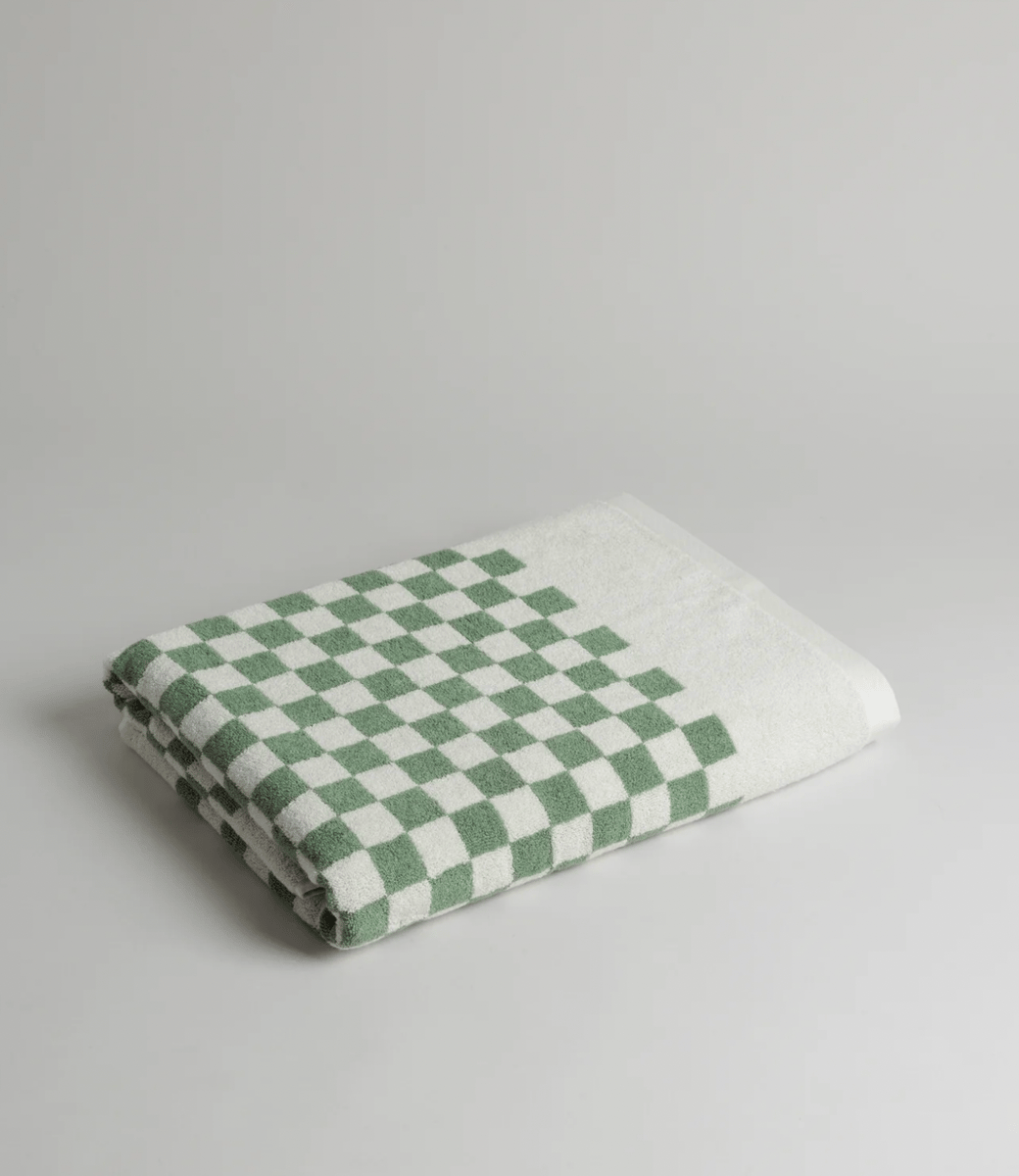 BAINA Roman Pool Towel in Sage and Chalk
