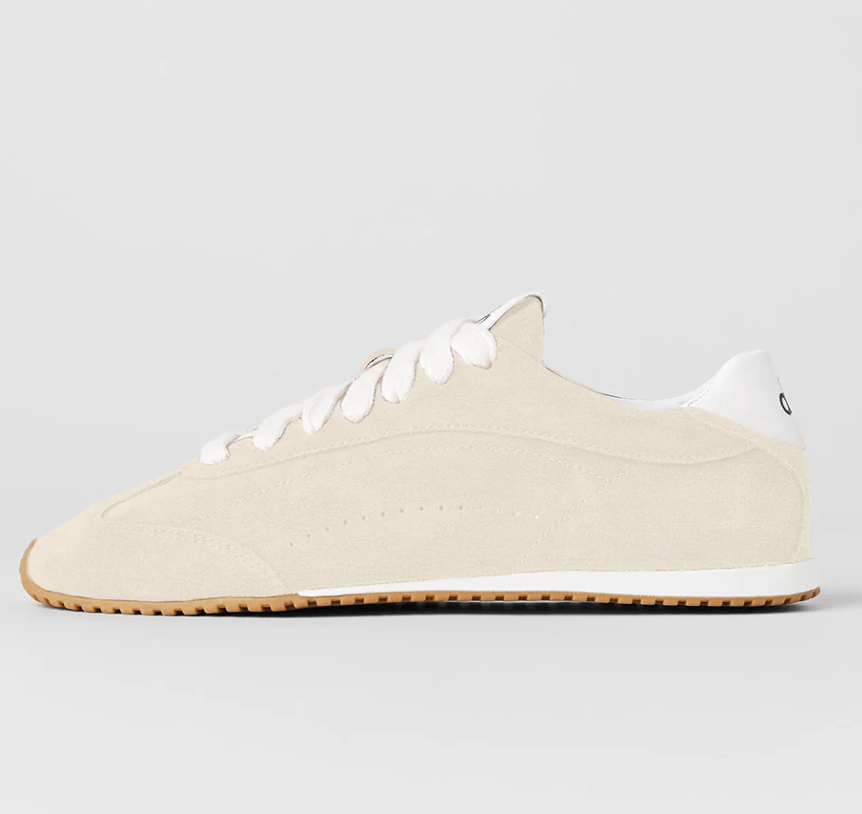 Alo Sunset Sneakers in cream.