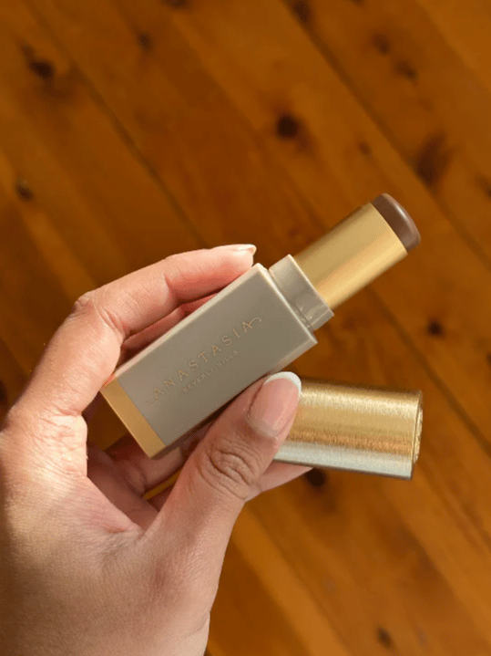 Anastasia Beverly Hills Smooth Blur Contour Stick