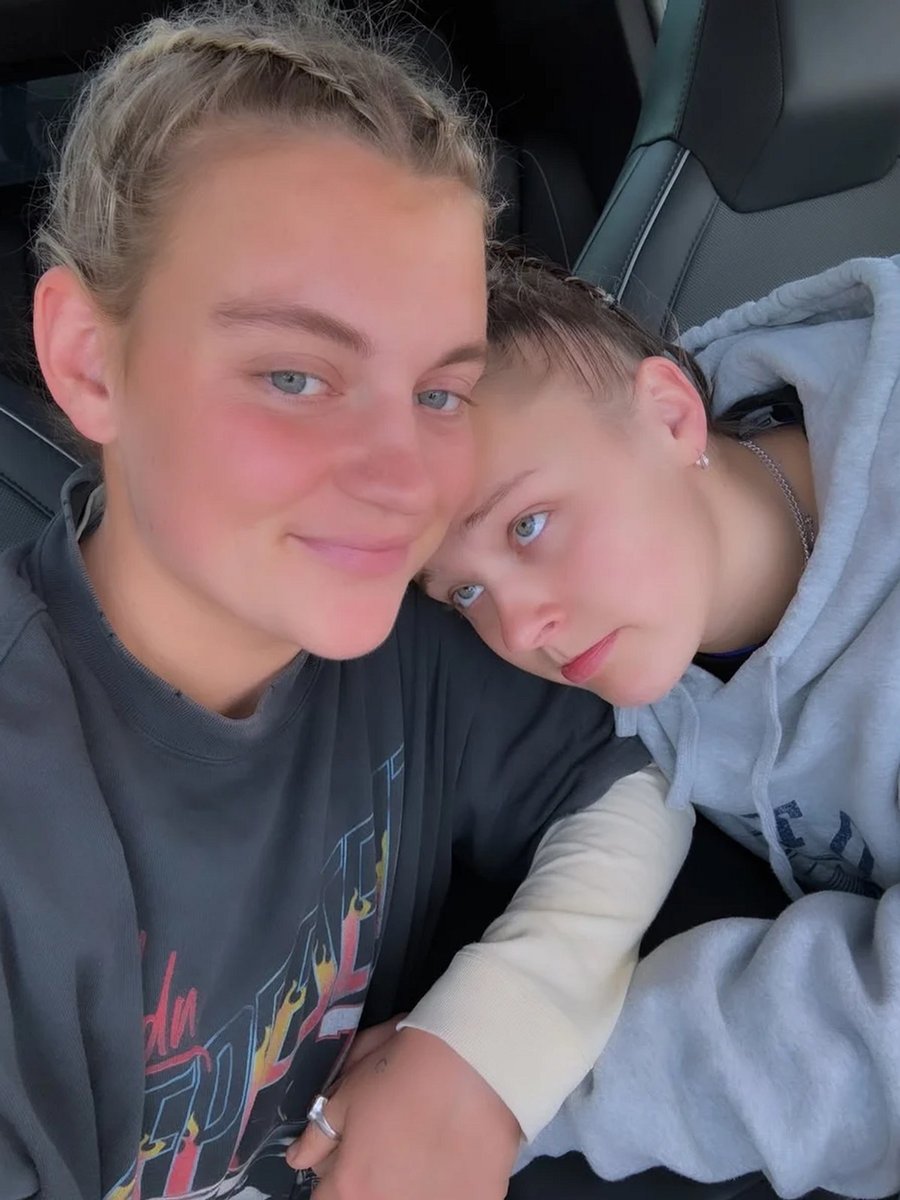 Kath Ebbs with girlfriend Jojo Siwa