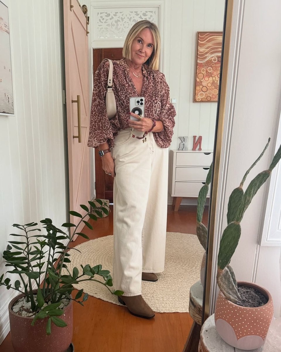 Content creator and designer Nikki Parsons shows how to contrast a boho blouse with casual, utility-style pieces