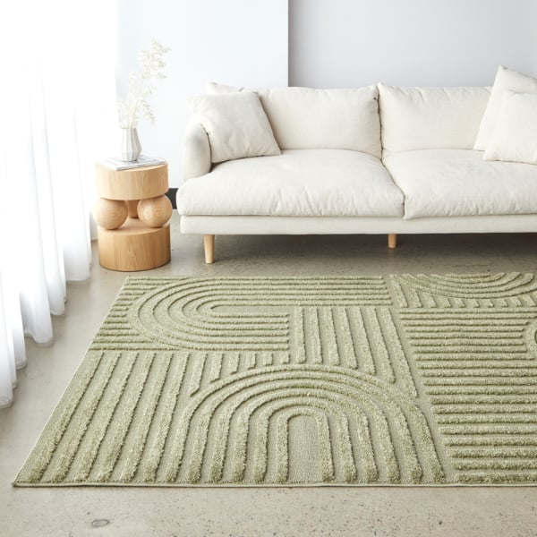 Rectangular rug with arch pattern in green