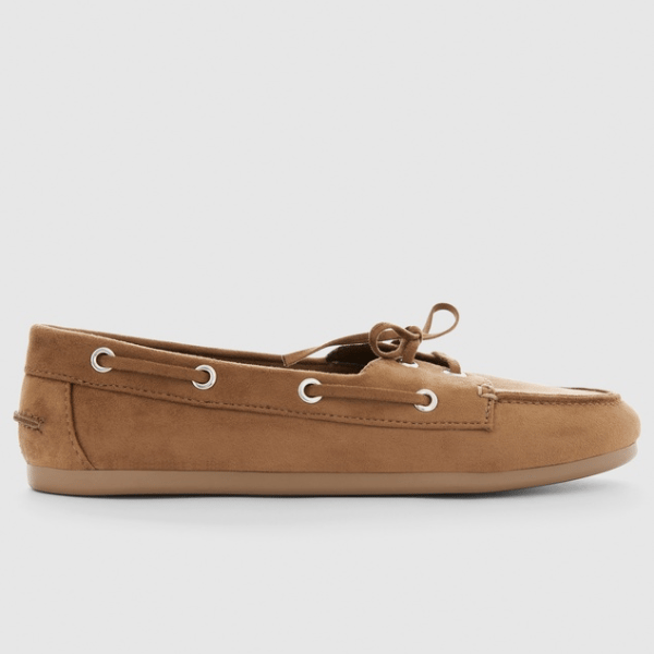 lace-through detailing boat shoe from Ravella
