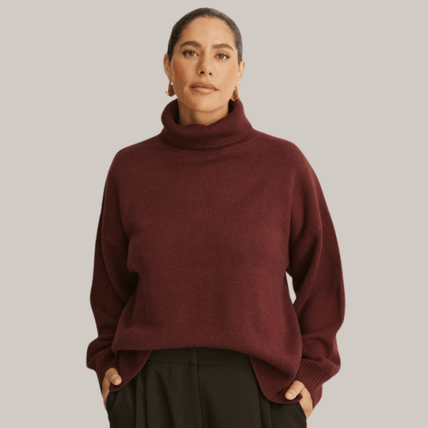 woman wearing maroon knit jumper from Atmos&Here Curvy