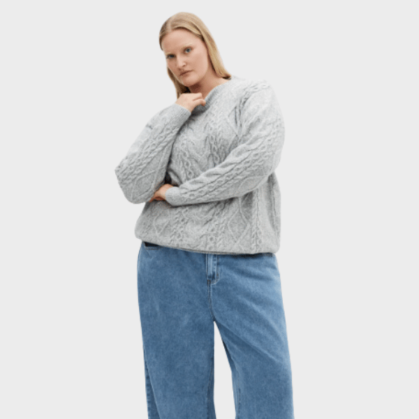 woman wearing grey knit jumper from city chic