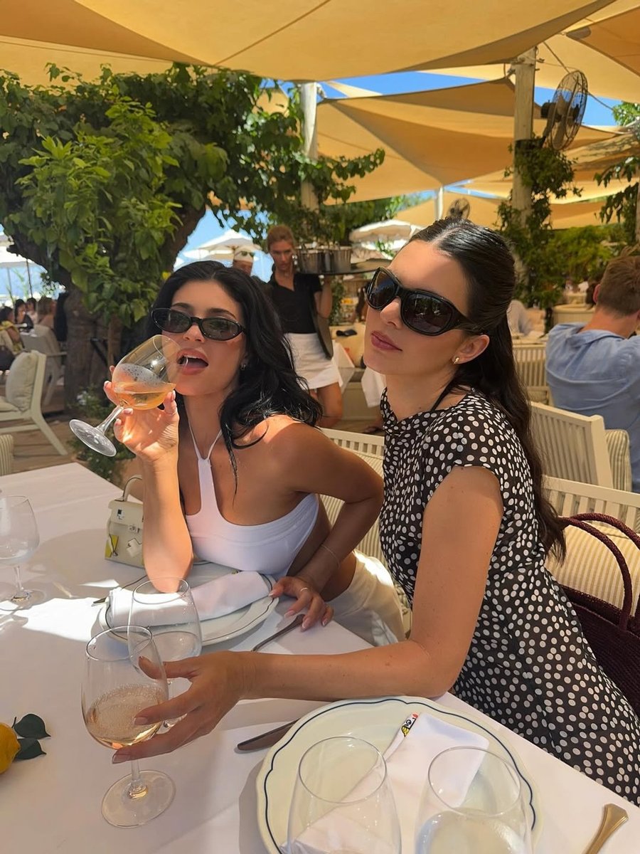 Kendall Jenner with Kylie in Saint Tropez.