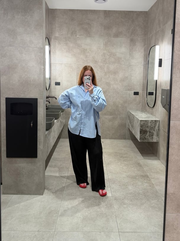 Boxy shirts paired with loose pants. 