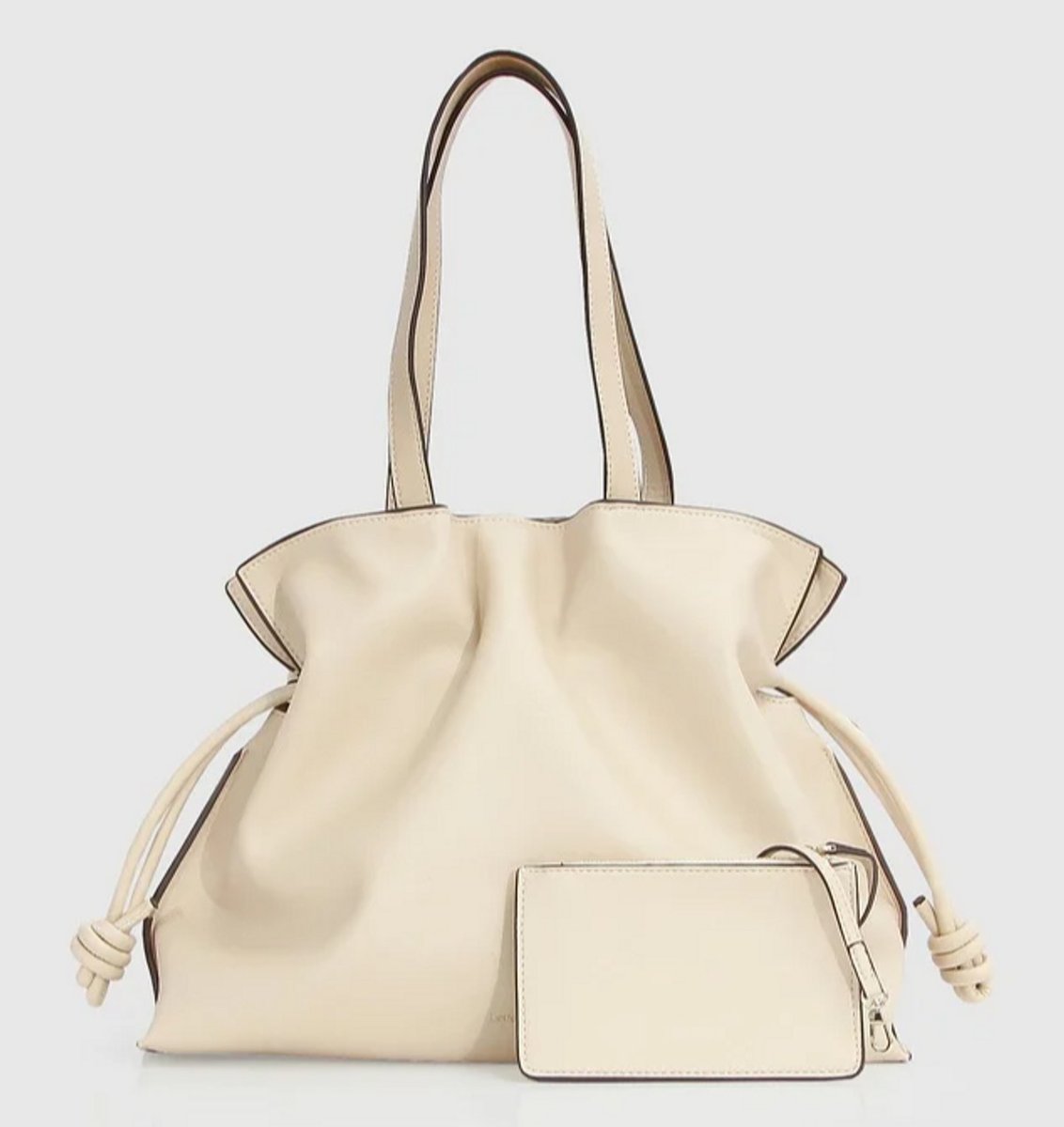 Cream shoulder bag 