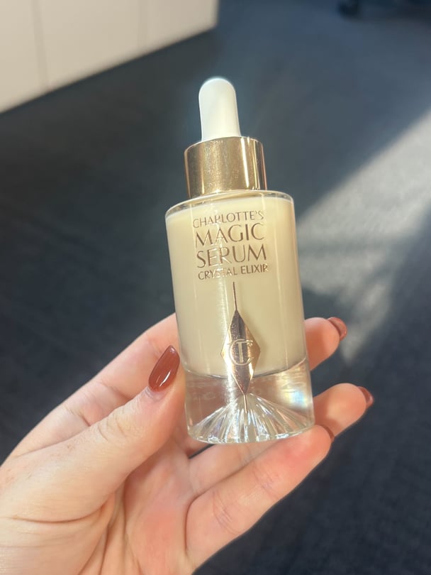 Charlotte Tilbury Magic Serum Crystal Elixr.