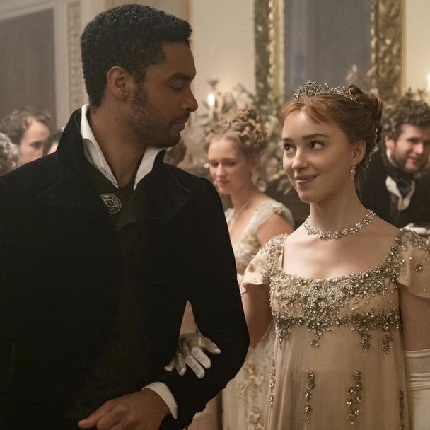 Phoebe Dynevor as Daphne Bridgerton and Regé-Jean Page as Simon Basset in Bridgerton.