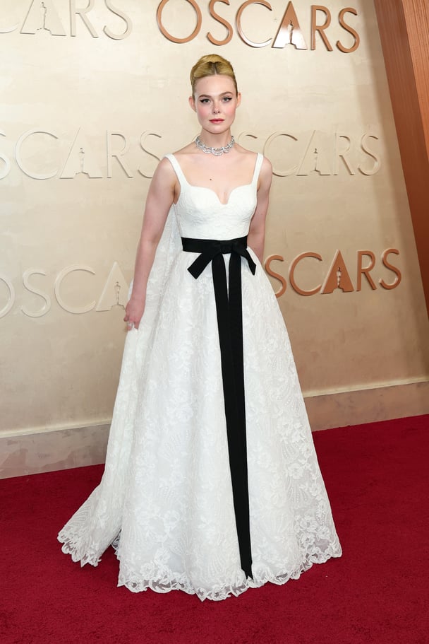 Elle Fanning attends the 97th Annual Oscars at Dolby Theatre on March 02, 2025 in Hollywood, California.