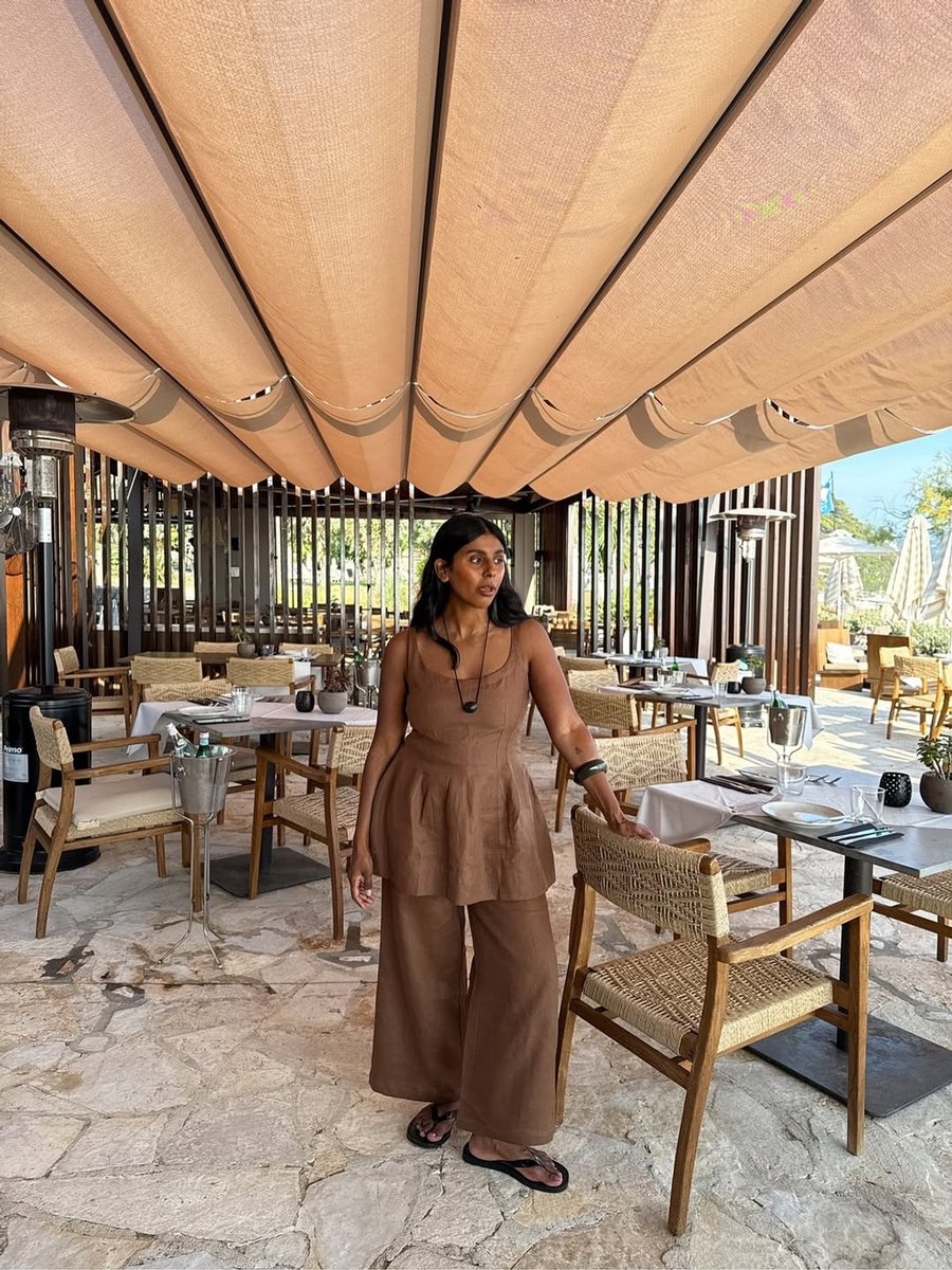 Influencer Monikh wears a Faithful set with a matching tunic and pants